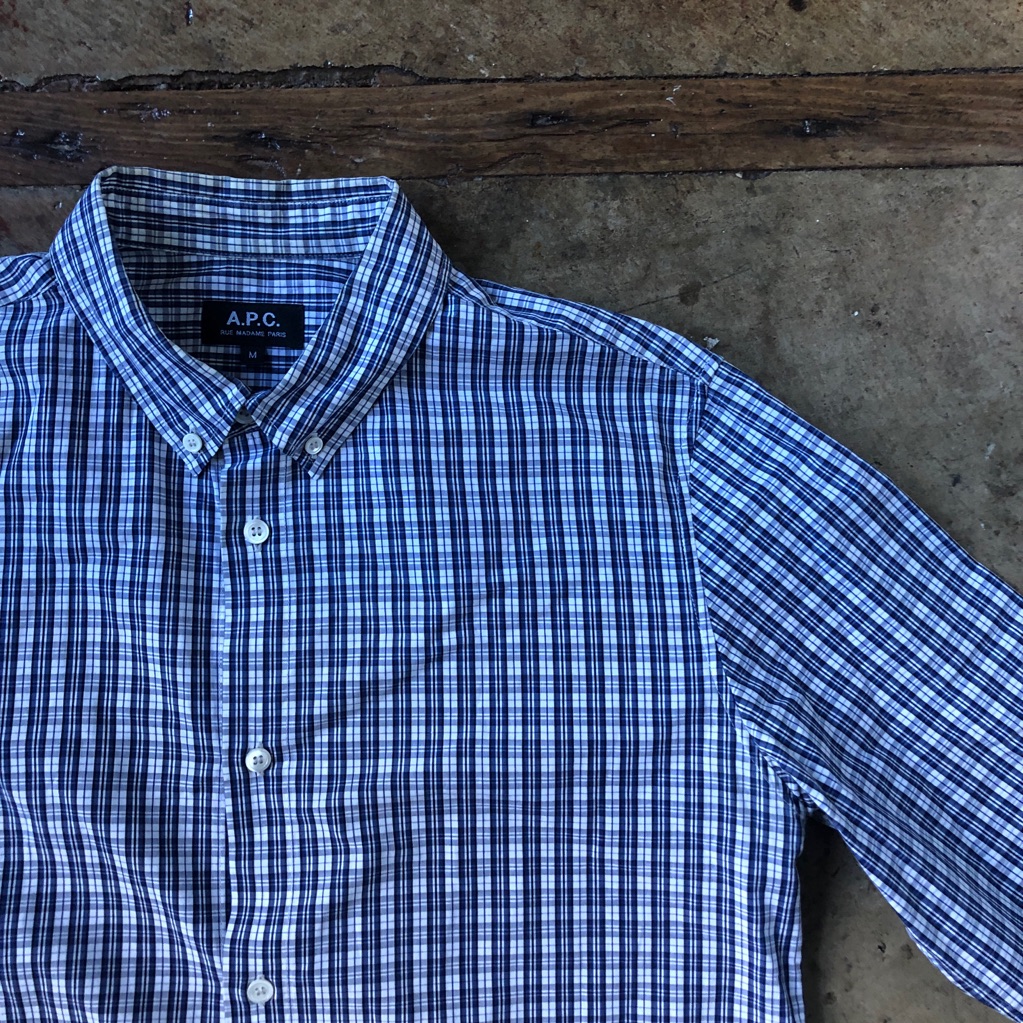 Apc Button Up
